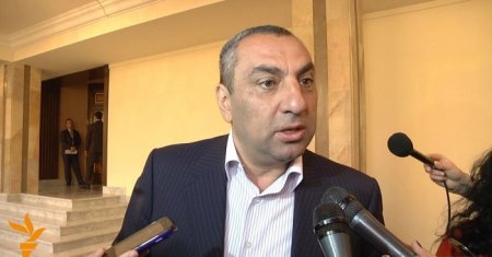 Erməni deputat Moskvada 2 "qanuni oğru"nu güllələtdirib