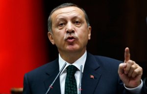 Ərdoğan: “Siyasi qərarlarla Türkiyəyə meydan oxumaq yolunu tutublar”
