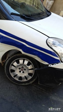 Bakıda polis avtomobili qəza törədib - 