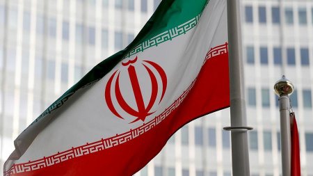İran neft obyektlərinin təhlükəsizliyini gücləndirib