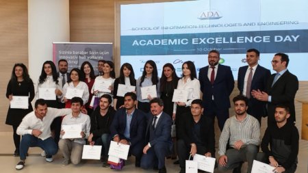 “Nar”İT sahəsində fərqlənən tələbələrə dəstək oldu