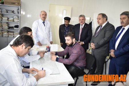 Elmi Cərrahiyyə Mərkəzinin mütəxəssisləri Tərtərdə əhaliyə konsultativ tibbi yardım göstəriblər