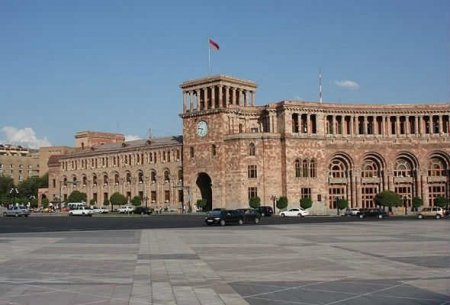 Ermənistanda koronaya yoluxanların sayı 700-ə çatır