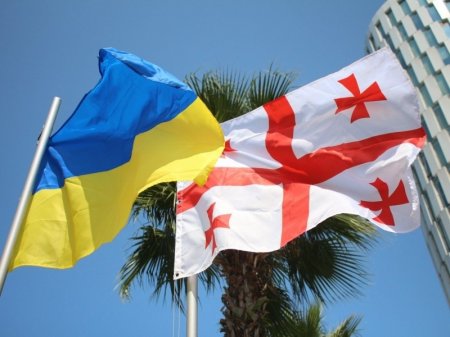 Gürcüstan Ukraynadakı səfirini geri çağırıb