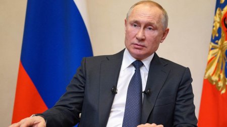 Putin “KQB”-dəki fəaliyyəti barədə danışıb