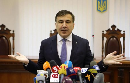 Saakaşvili Zelenskiyə necə yardım edəcəyini açıqladı
