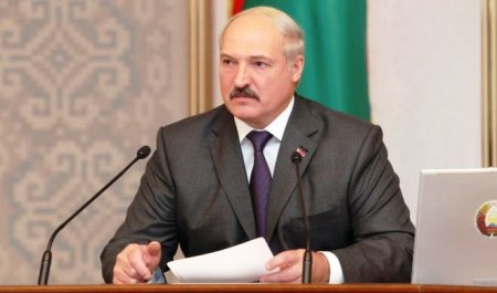 Lukaşenko 14 namizədlə mübarizə aparacaq