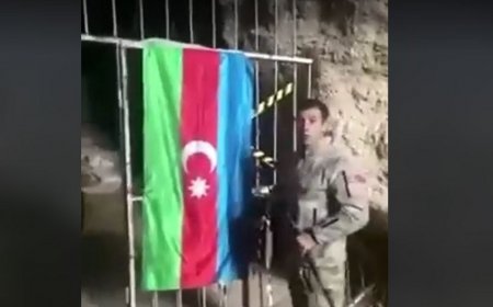 Azərbaycan əsgəri Azıx mağarasında - 