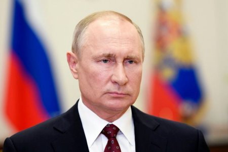 Putin: Rusiya Dağlıq Qarabağ üzrə imzalanan razılaşmada vasitəçidir