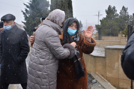 Abşeronda 20 Yanvar şəhidlərinin xatirəsi anılıb - Abşeronda 20 Yanvar şəhidlərinin xatirəsi anılıb -