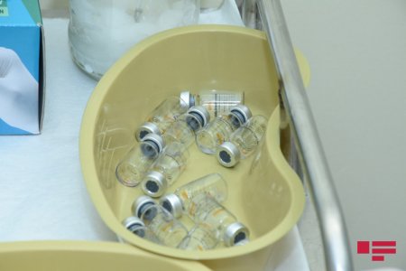 TƏBİB: Azərbaycana gələn bütün vaksinlər Türkiyədə iki laboratoriyada testdən keçirilir