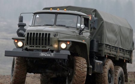 Ermənistanda hərbi maşın piyadanı vuraraq öldürüb