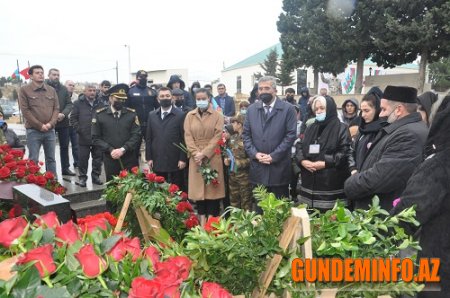 Şəhid İsmayılzadə Səməndərin anım mərasimi keçirilib