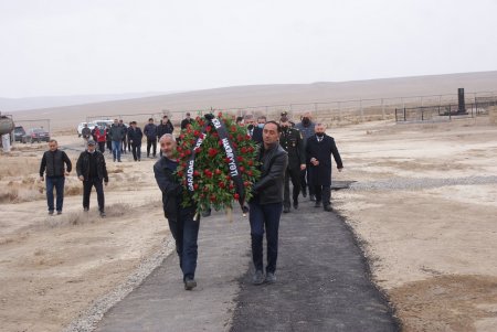 Qobustan qəsəbəsində Şəhid Ələddin Xəlilovun anım mərasimi keçirilib