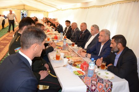 Tərtərdə Vətən müharibəsi şəhidi Qənbərli Qənbərin il mərasimi keçirilib
