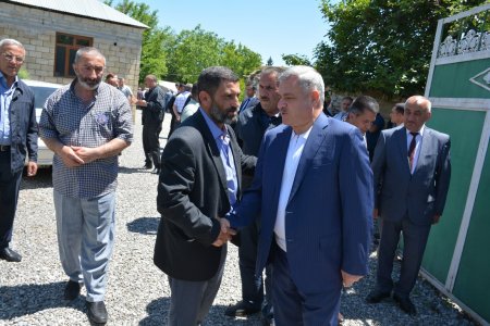 Tərtərdə Vətən müharibəsi şəhidi Qənbərli Qənbərin il mərasimi keçirilib