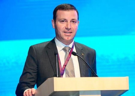 Fərid Qayıbov yola salınır: 