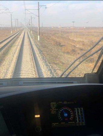 Bakı-Gəncə sürət qatarı dekabrın 29-da start götürür: 300 km/saat + 