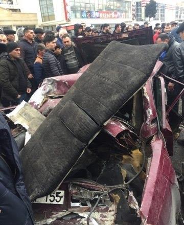 Bakıda avtobus zəncirvari qəza törətdi, yaralılar var - 