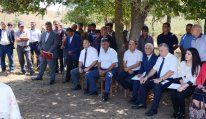 Başçı Quytul kəndində vətəndaşların növbəti səyyar qəbulunu keçirib Başçı Quytul kəndində vətəndaşların növbəti səyyar qəbulunu keçirib