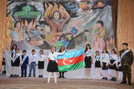 Tərtərdə “Xocalı faciəsi”nin 30-cu ildönümünə həsr olunmuş “Zülmətdən işiğa” başlığı altında ədəbi-bədii kompozisiya nümayiş olunub