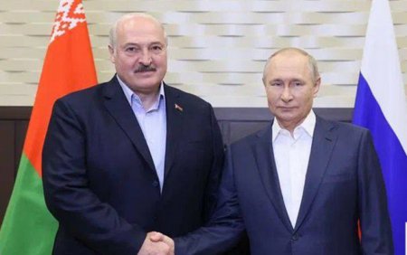 Putin Soçidə Lukaşenko ilə görüşdü - 