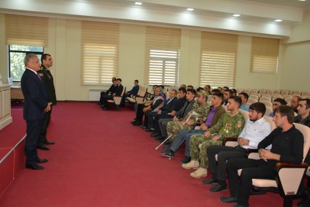 Tərtərdə Vətən müharibəsi iştirakçılarına medallar təqdim olunub