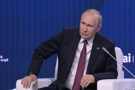 Putin: "Tez bir zamanda Türkiyədə qaz mərkəzi yarada bilərik"