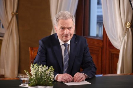 Finlandiya Prezidenti Ukraynaya 14-cü hərbi yardım paketini təsdiqləyib