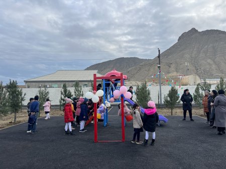 İcra başçısı növbəti görüşü keçirildi.