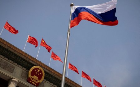Çin bankları Rusiyaya dollarla ödəniş etməyi dayandırıb