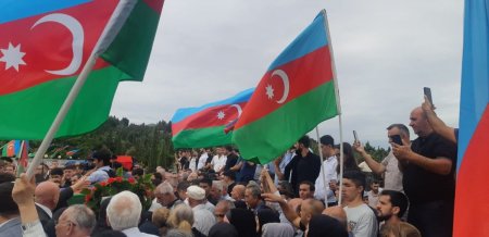 Birinci Qarabağ müharibəsinin dörd şəhidi Abşeronda dəfn edildi - 