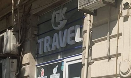 “TK Travel” şirkətinin rəhbəri aldadaraq 15 800 manatımı alıb” - 