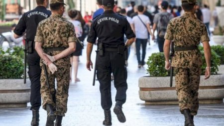 Koronavirus geri qayıdır - 