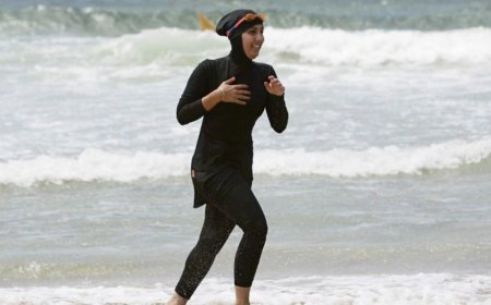 Suriyada qadınlara çimərliklərdə burkini geyinmək tövsiyə edilib