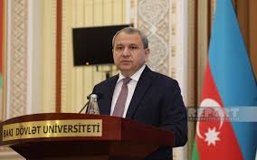 Ən qocaman universiteti ən böyük “bazara” çevirən rektor – Ən qocaman universiteti ən böyük “bazara” çevirən rektor –